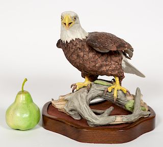 Boehm Presidential Bald Eagle on Wooden Stand