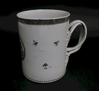 Chinese Export Porcelain Large Mug