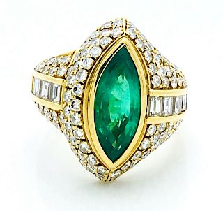 18K Yellow Gold Emerald Diamond Ring Size 7.25