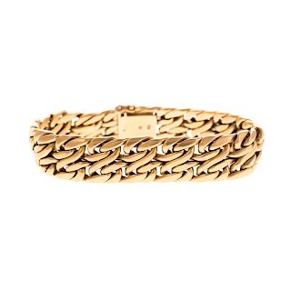 A Ladies 18K Woven Bracelet by Abel & Zimmerman