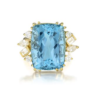 A Fine Aquamarine and Diamond Ring