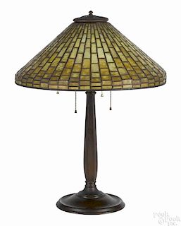 Tiffany Studios table lamp, early 20th c.