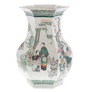 Chinese Export Famille Verte Panel Vase