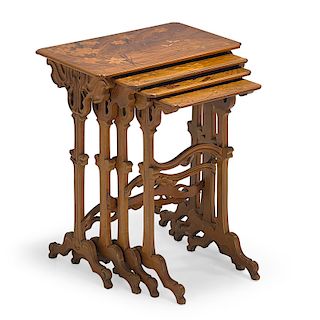 GALLE Set of four nesting tables