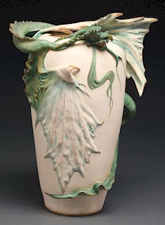 Amphora Eastern Dragon Vase.