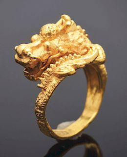 24K Yellow Gold Dragon Ring. 