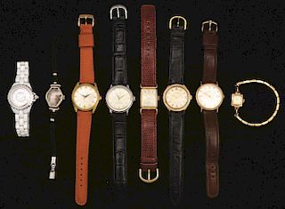 Lot of 8: Men's & Women's Watches.