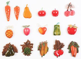 Lot of 16: Fruit & Vegetable Bakelite Pins
