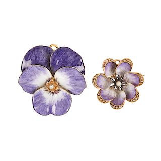 ART NOUVEAU ENAMELED YELLOW GOLD FLOWER HEAD BROOCHES 