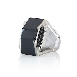 FRENCH LATE ART DECO ONYX & SILVER RING