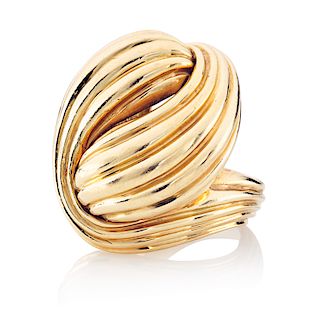 YELLOW GOLD KNOT RING