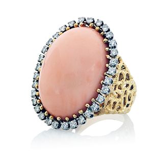 PINK CORAL, DIAMOND & YELLOW GOLD RING