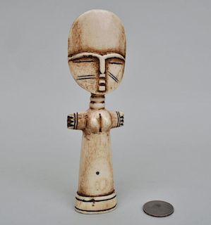 Vintage African Carved Ashanti Figure