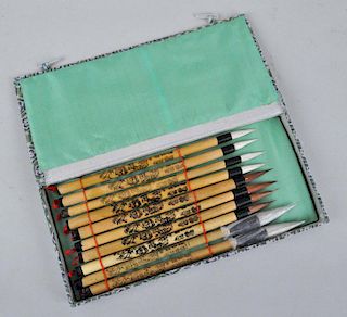 Chinese Boxed Set of Unused Paint/Ink Brushes