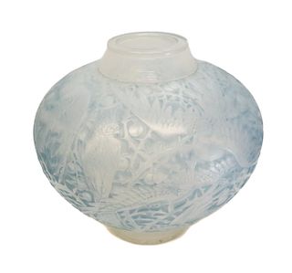 Rene Lalqiue Aras Art Glass  Vase