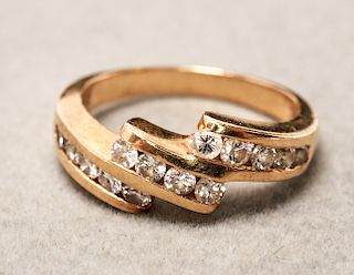 14K Yellow Gold & Diamonds Lady's Ring
