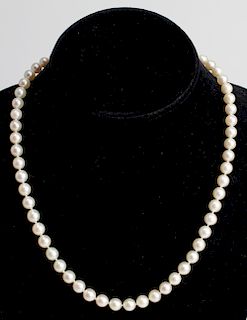 Gold-Plated Silver Clasp Pearls Necklace