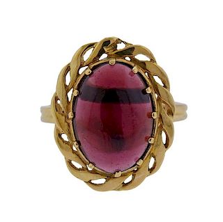 14k Gold Red Stone Ring 