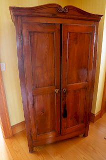 Early 19th Century English Yew Wood Petite 2-Door Linen Closet