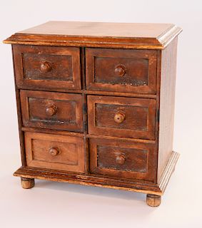 Miniature Chest of 6-Drawers
