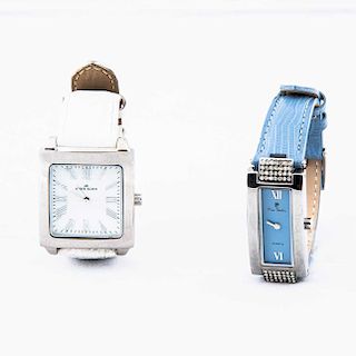 Dos relojes Anne Klein y Pierre Cardin. Movimiento de cuarzo. Cajas cuadrada y rectangular en acero. Carátulas en color blanco...