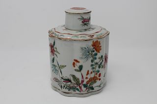 Chinese, Porcelain Famille Rose Tea Caddy