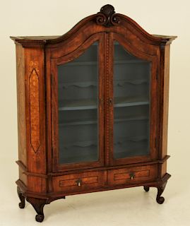 19TH C. CONTINENTAL ARCHED TOP WALNUT CABINET