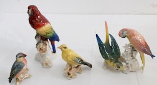 GROUP OF 4 CONTINENTAL PORCELAIN CABINET BIRDS