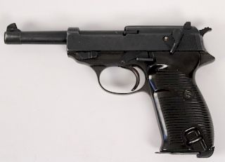 Late WW II German P38 semi auto blue pistol by Spreewerke CVG 
