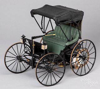 Franklin Mint Duryea diecast carriage model