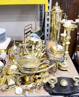 Lot of brass articles including lamps, bookends, 1/2 round stand, etc. Provenance: An Estate from Farmington, Connecticut