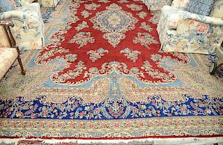 Kirman Oriental carpet. 11'4" x 16'7"