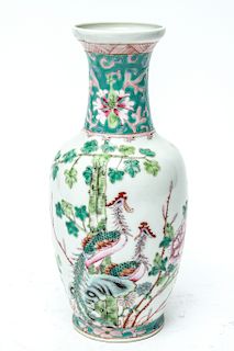 Chinese Hand-Painted Phoenix Birds Porcelain Vase