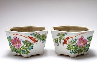 Chinese Export Porcelain Calligraphy Planters Pr