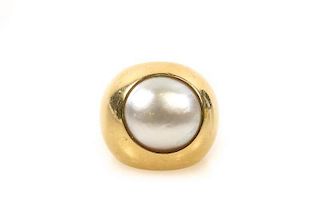 18k Yellow Gold Domed Mabe Pearl Ring