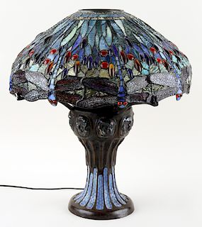TIFFANY STYLE BRONZE TABLE LAMP DRAGONFLY SHADE
