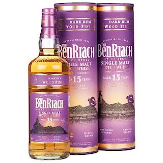 The BenRiach. 15 años. Single Malt. Scotch Whisky. Piezas: 3. Whisky terminado en barricas de ron oscuro.