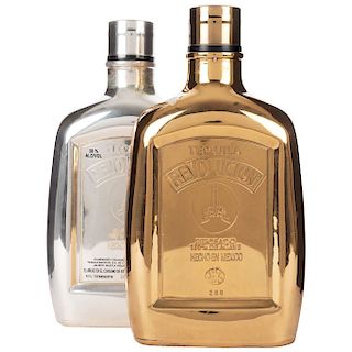 Tequila Revelucion. Gold and Silver plated.100% Agave. Tequila, Jalisco. Piezas: 2.