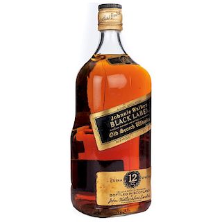 Johnnie Walker. Black Label. Blended. Scotch Whisky. Presentación de 2 litros. Etiqueta poco legible.