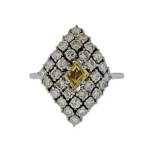 18k Gold Fancy Yellow Diamond Ring 