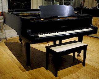 YAMAHA MODEL C7 CONCERT GRAND PIANO CIRCA 1971