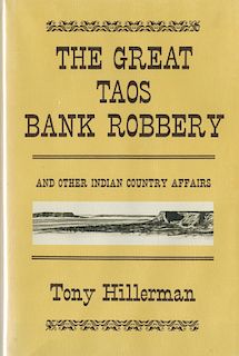 Tony Hillerman. The Great Taos Bank Robbery.