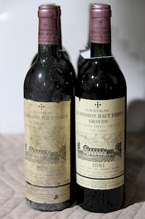 A COLLECTION OF ESTATE WINE 8 BOTTLES