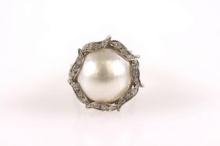 Italian 18k White Gold, Mabe Pearl & Diamond Ring