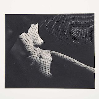 (Minneapolis, Minesota, 1904 – San Francisco, California, 1996 )  Nude Grillage  Fotograbado  Impreso por  Ullmann Print...