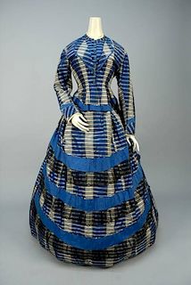 PLAID CHANGEABLE SILK DAY DRESS, 1870 - 1871.