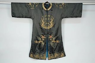 CHINESE METALLIC EMBROIDERED SILK SURCOAT, EARLY 20th C.