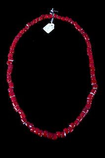 Hudson Bay Red White Heart Bead Necklace 17th-18th