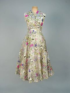 METALLIC PRINTED SILK DRESS, 1950s.
