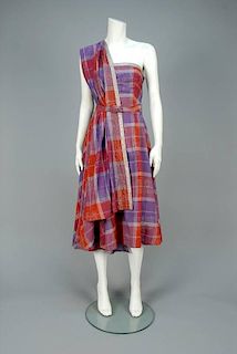 TINA LESER PRINTED COTTON SARI WRAP DRESS, EARLY 1950s.